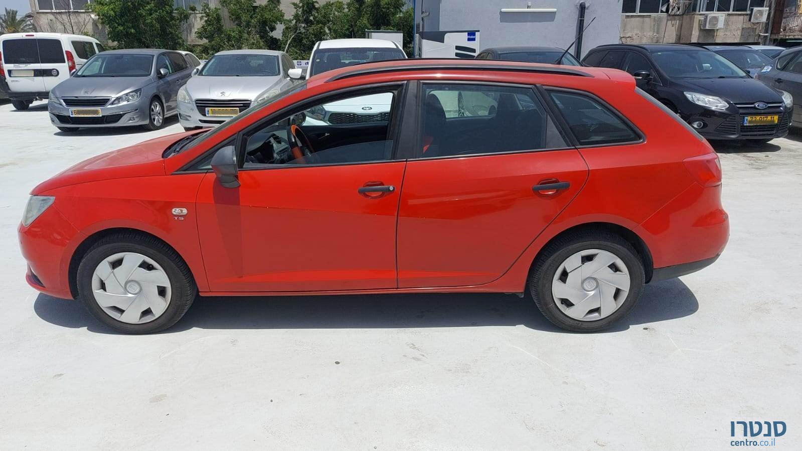 2013' SEAT Ibiza photo #4