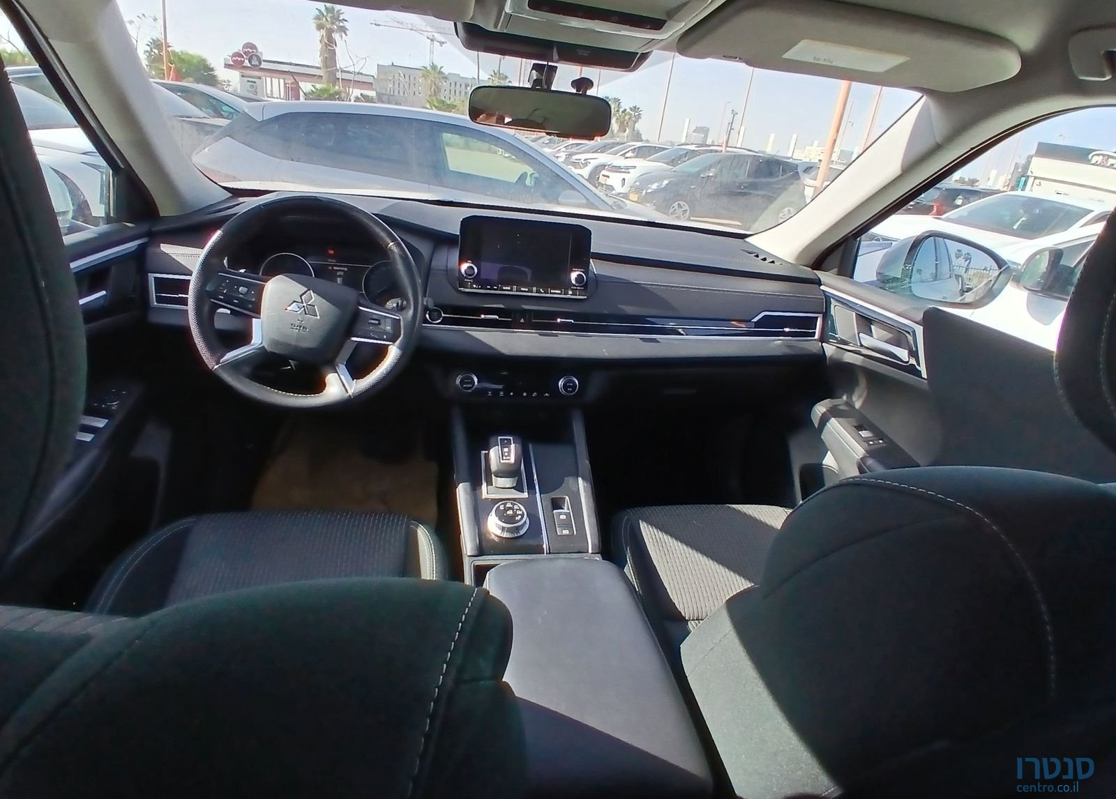 2023' Mitsubishi Outlander מיצובישי אאוטלנדר photo #2