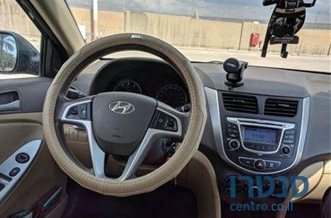 2012' Hyundai i25 i25 יונדאי photo #3