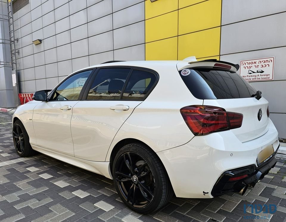 2015' BMW 118 photo #3