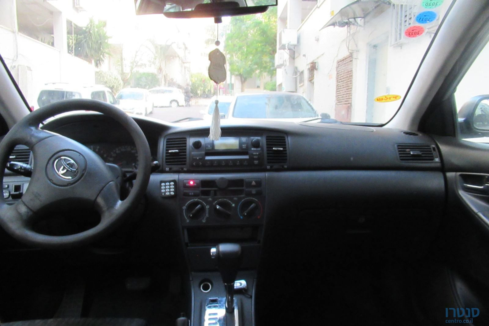 2004' Toyota Corolla טויוטה קורולה photo #4