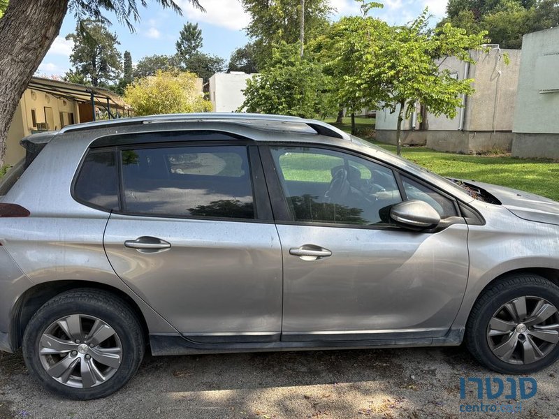 2017' Peugeot 2008 פיג'ו photo #3