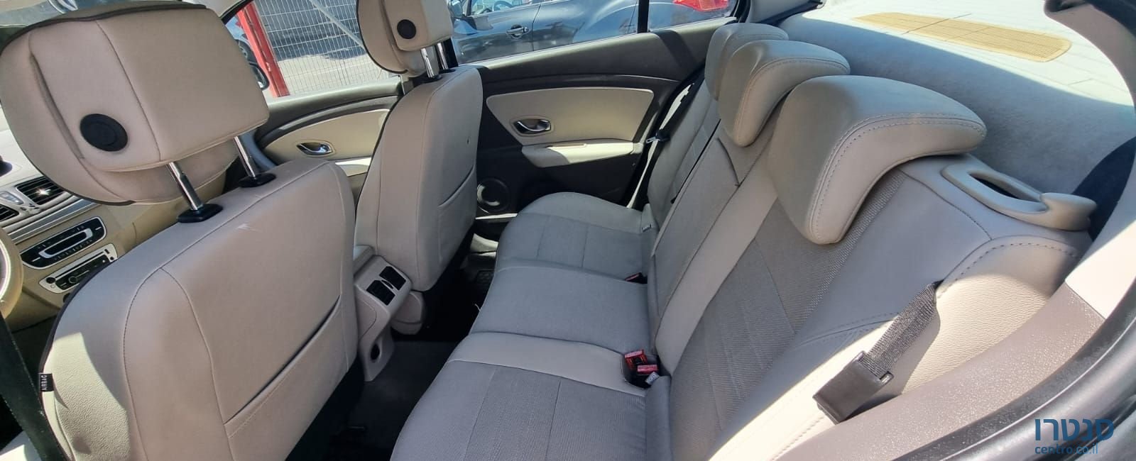 2013' Renault Fluence רנו פלואנס photo #2