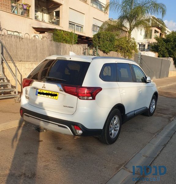 2019' Mitsubishi Outlander מיצובישי אאוטלנדר photo #4