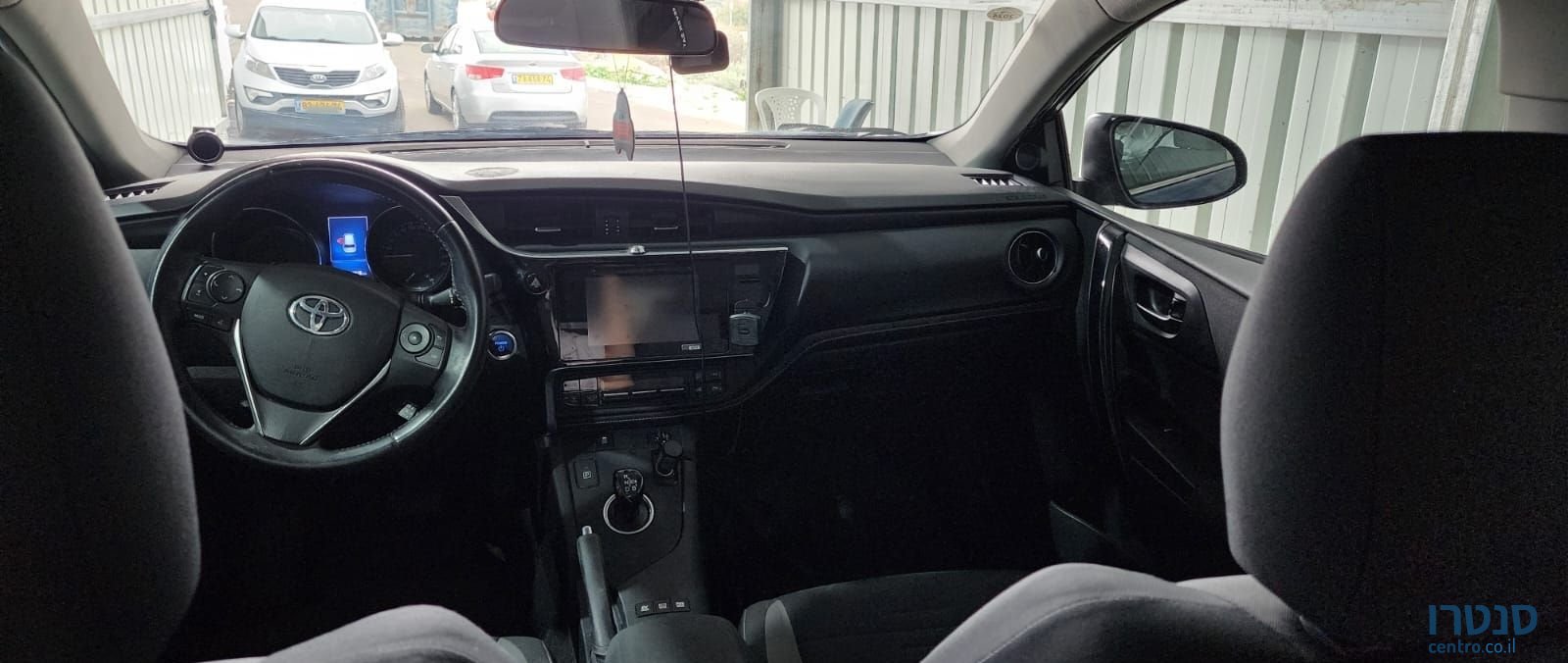 2016' Toyota Auris טויוטה אוריס photo #6