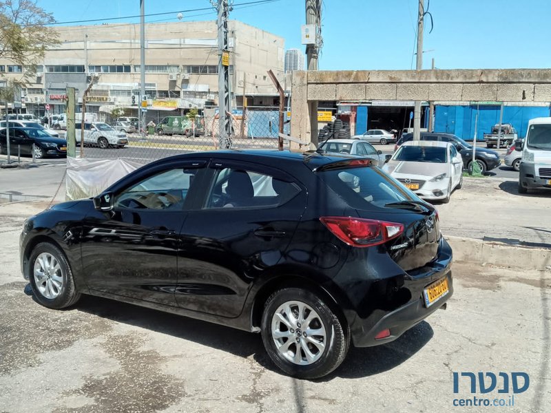 2019' Mazda 2 מאזדה 2 דמיו photo #2