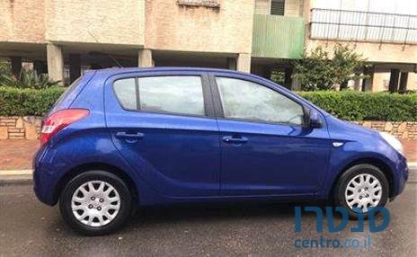 2011' Hyundai i20 יונדאי אינספייר photo #4