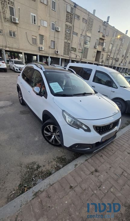 2017' Peugeot 2008 פיג'ו photo #2
