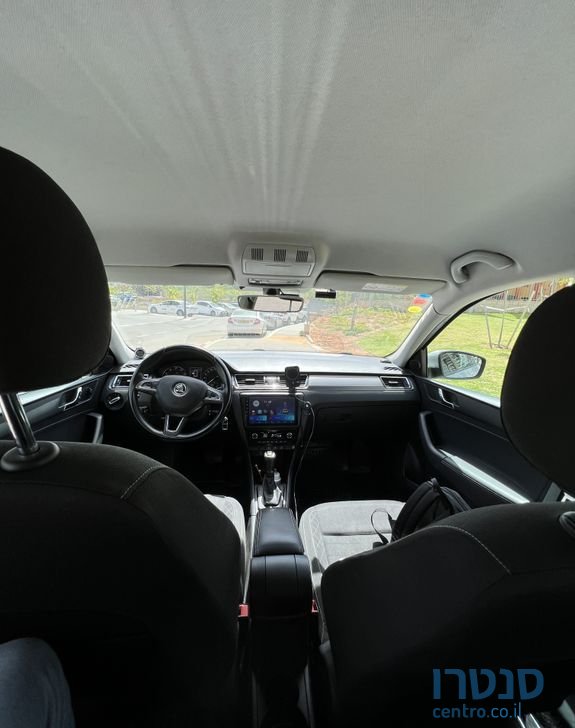 2016' Skoda Rapid סקודה ראפיד photo #4