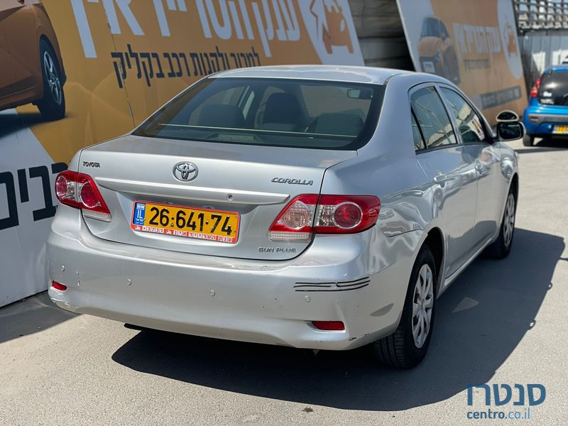 2011' Toyota Corolla טויוטה קורולה photo #4