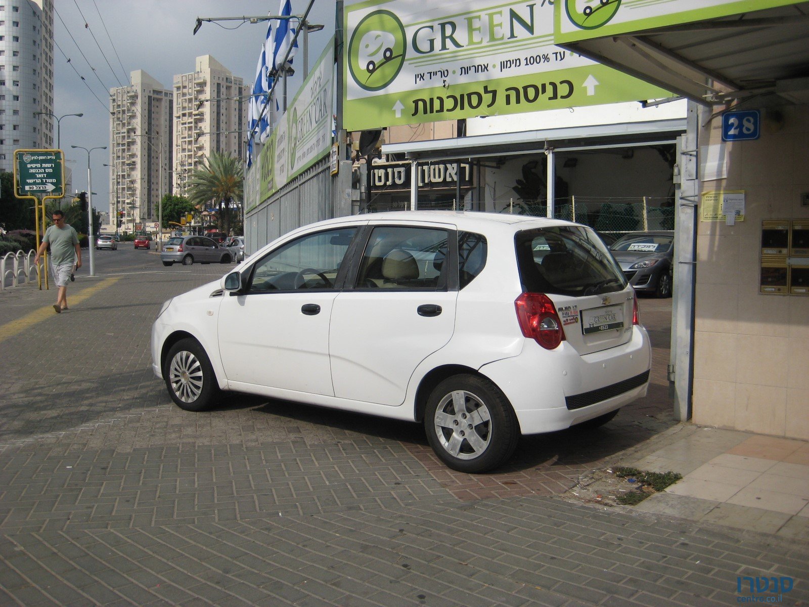 2009' Chevrolet Aveo photo #3