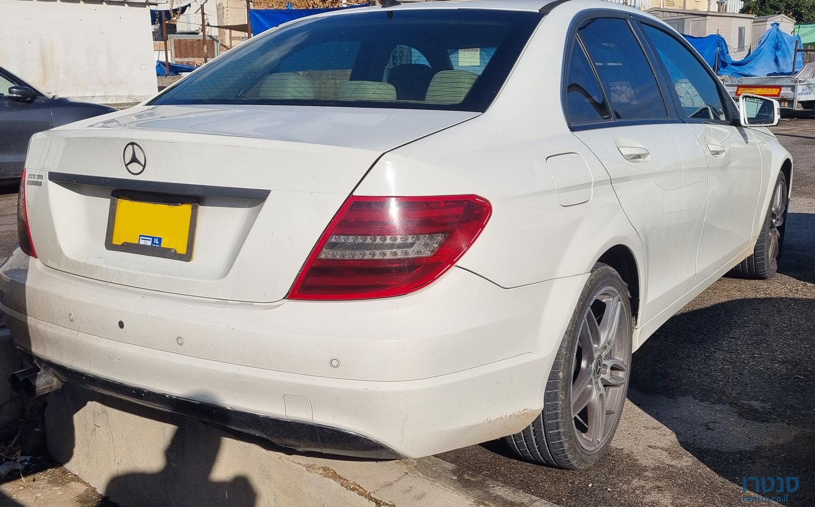 2011' Mercedes-Benz C-Class מרצדס photo #2