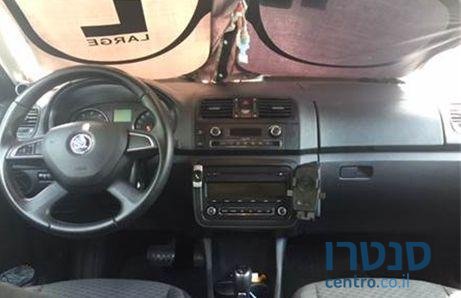 2014' Skoda Fabia סקודה פביה photo #1