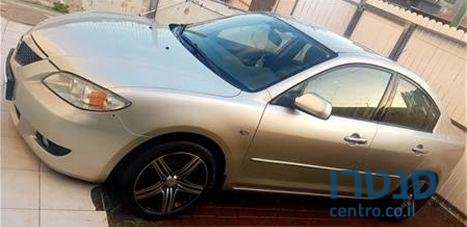 2005' Mazda 3 קומפורט photo #2