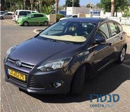 2012' Ford Focus ספורט 4/5 דלת' 1600 photo #2
