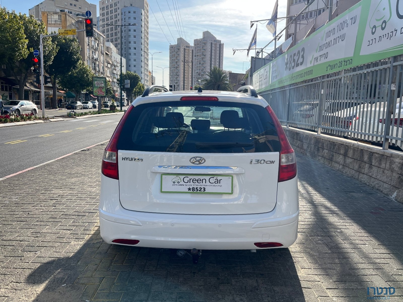 2011' Hyundai i30 photo #2