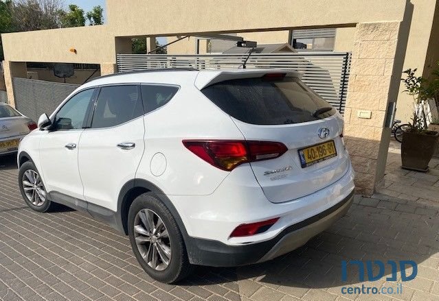 2017' Hyundai Santa Fe יונדאי סנטה פה photo #3