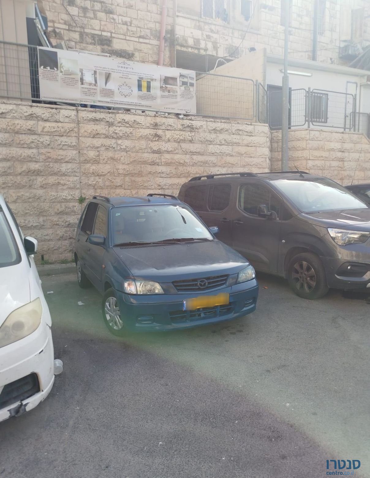 2002' Mazda Demio מאזדה דמיו photo #1