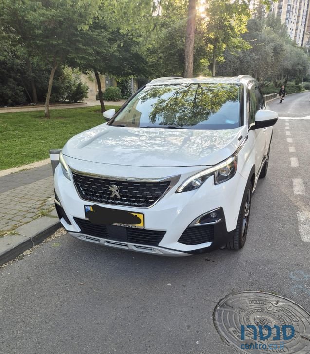 2019' Peugeot 5008 פיג'ו photo #1