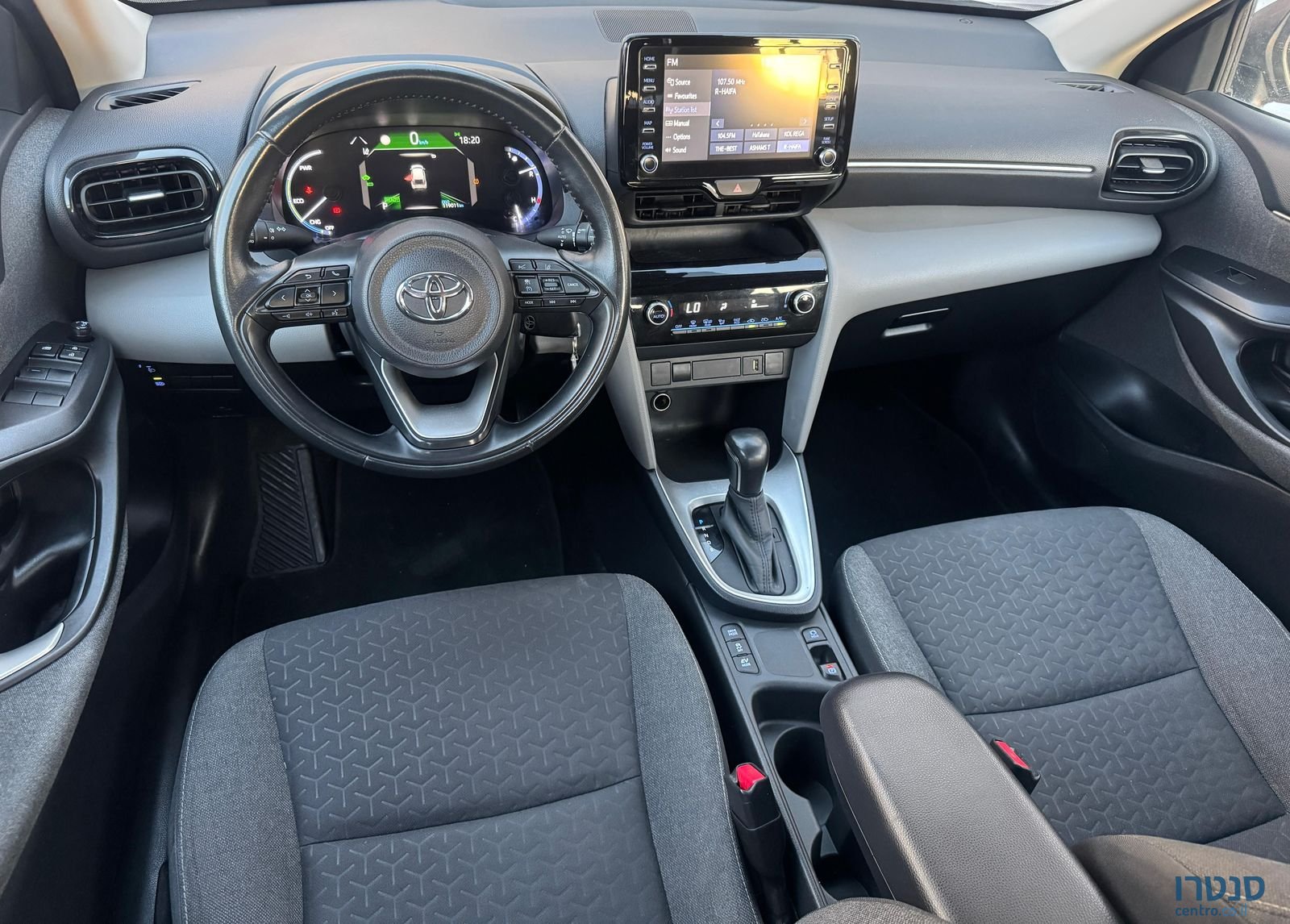 2022' Toyota Yaris Cross טויוטה יאריס קרוס photo #3