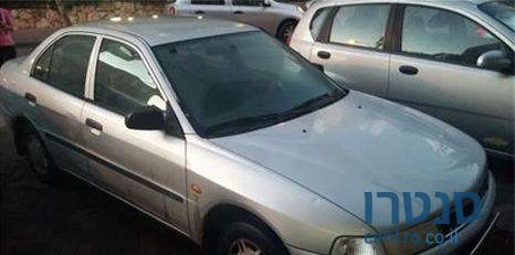 2001' Mitsubishi Lancer 2000 photo #1