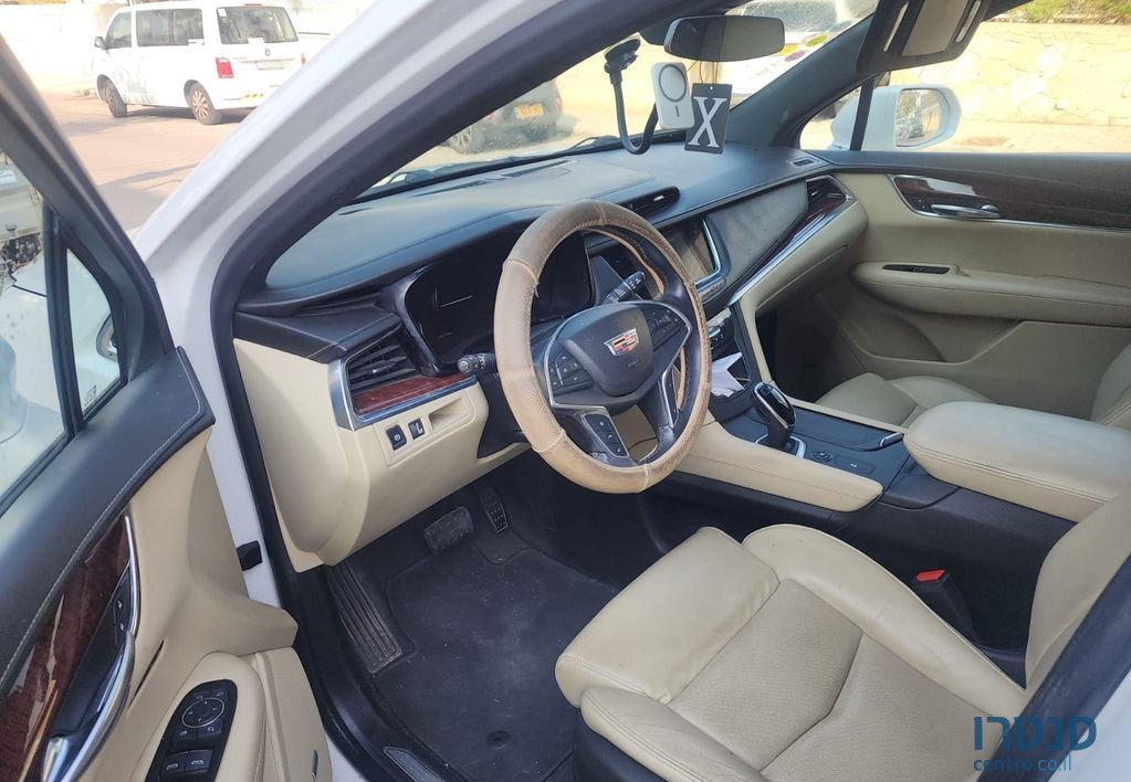 2017' Cadillac XT5 קאדילק photo #2
