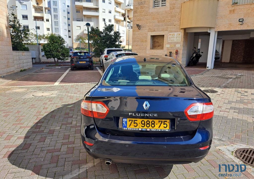 2011' Renault Fluence רנו פלואנס photo #2