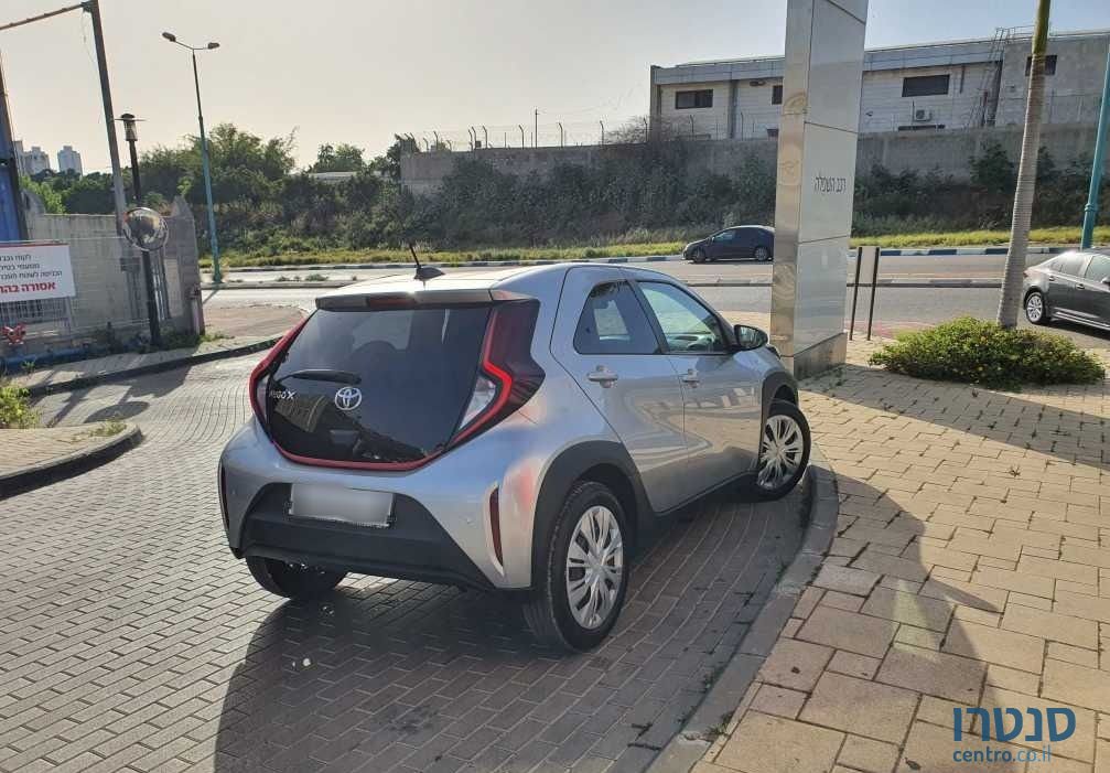 2022' Toyota Aygo טויוטה אייגו photo #2