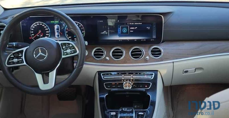 2019' Mercedes-Benz E-Class מרצדס photo #4