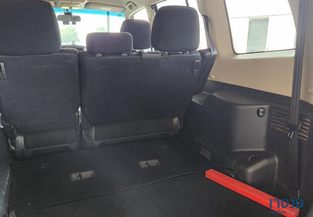 2015' Mitsubishi Pajero מיצובישי פג'רו photo #6