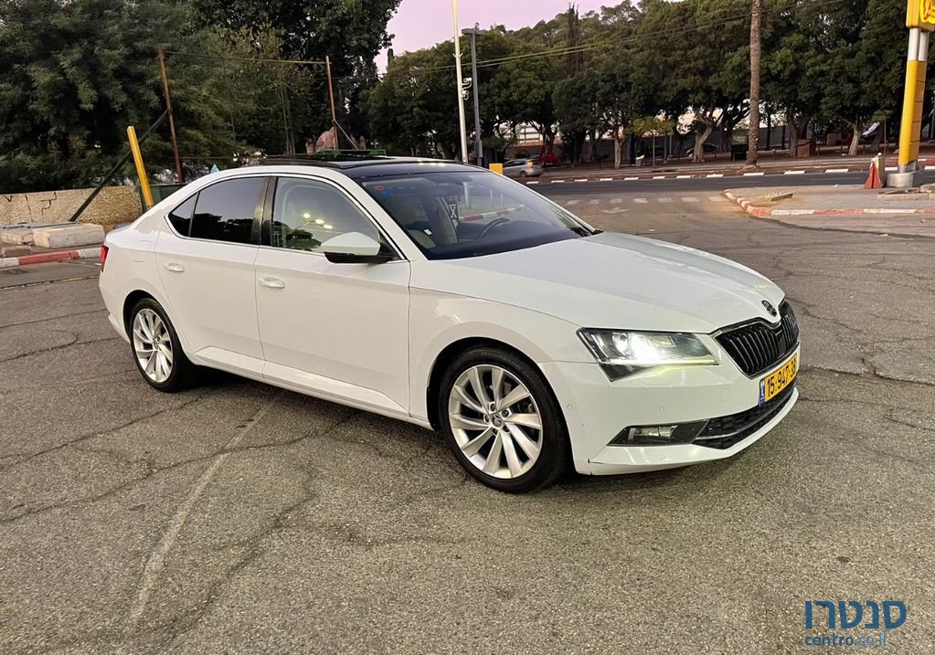 2016' Skoda Superb סקודה סופרב photo #6
