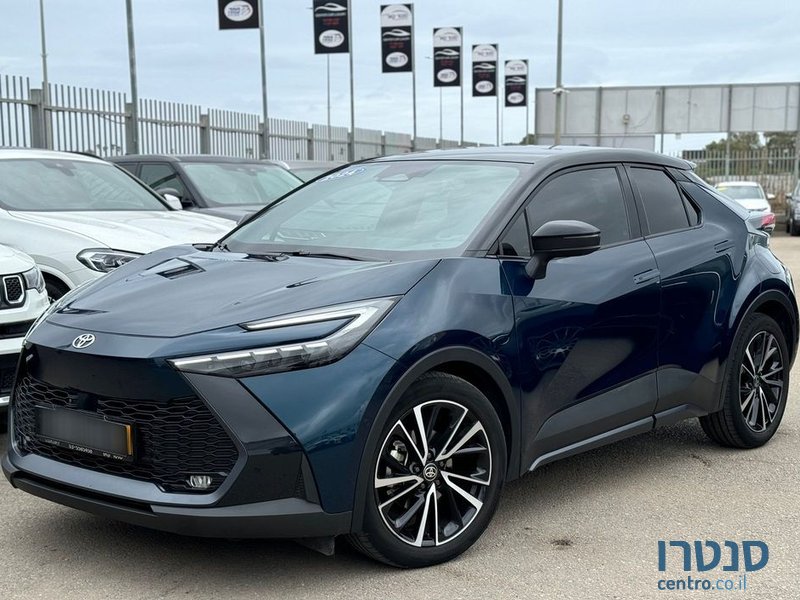 2024' Toyota C-HR טויוטה photo #1