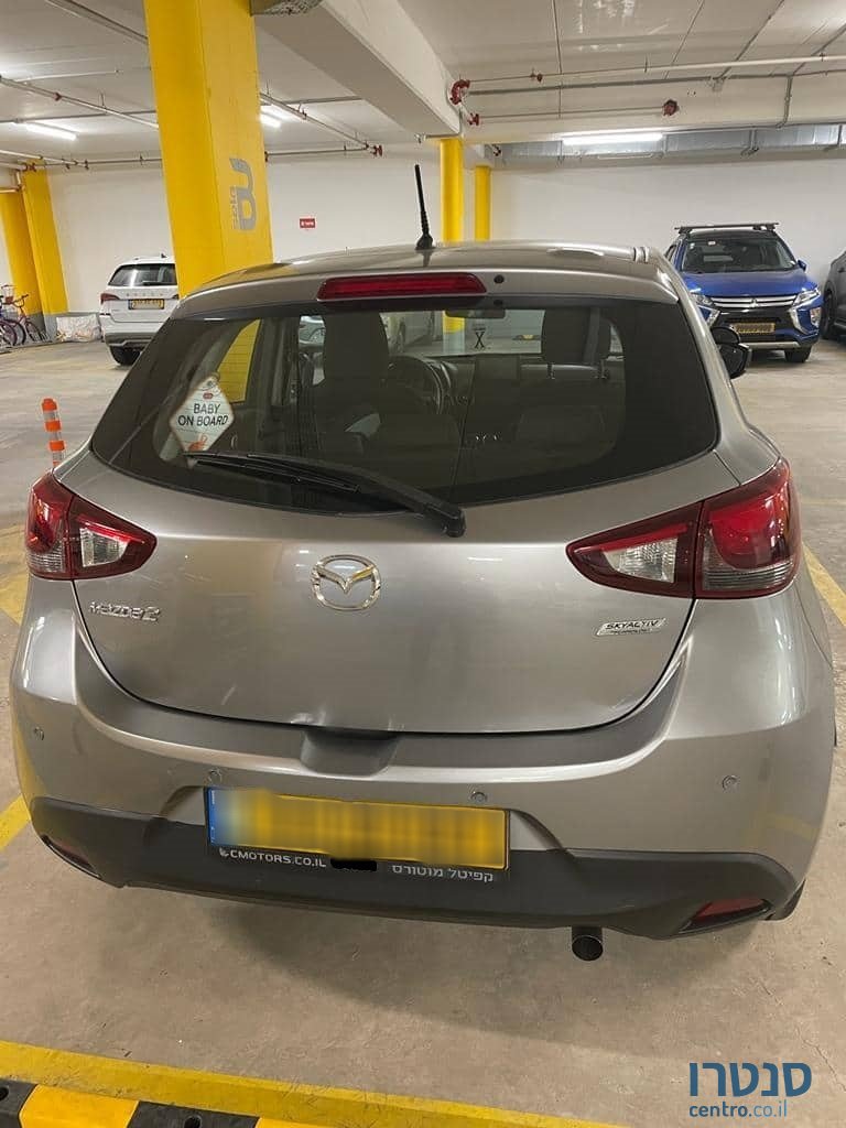 2020' Mazda 2 photo #4