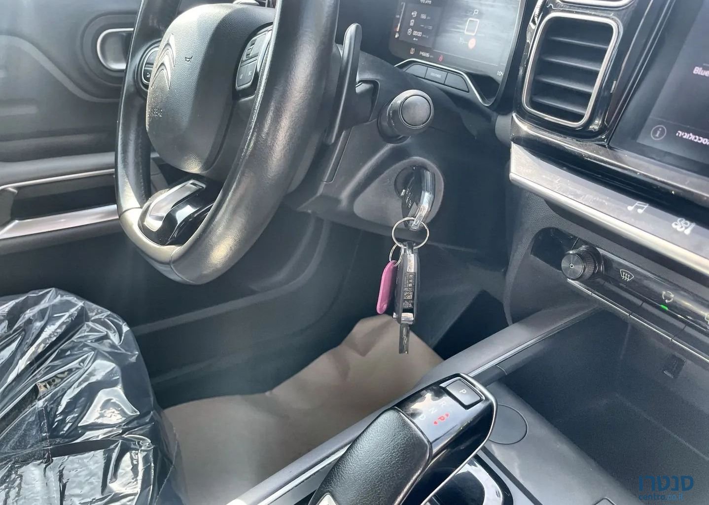 2022' Citroen C5 Aircross סיטרואן C5 איירקרוס photo #5