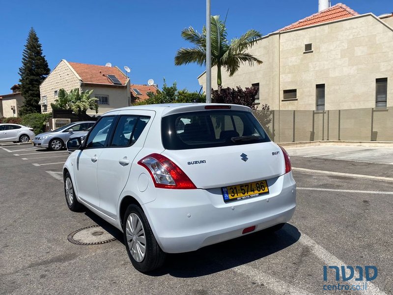 2017' Suzuki Swift סוזוקי סוויפט photo #5