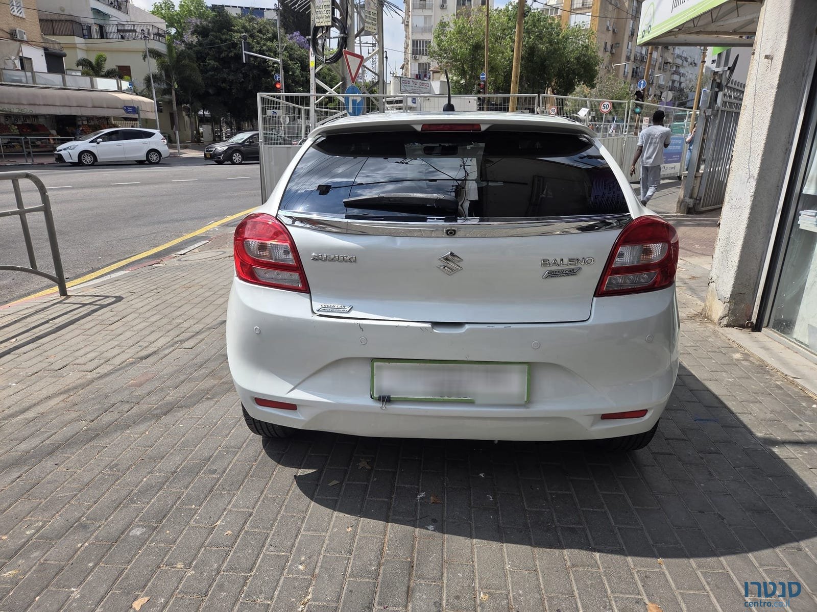 2016' Suzuki Baleno photo #5