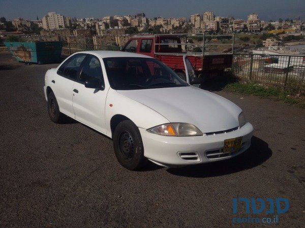 2000' Chevrolet Cavalier photo #3