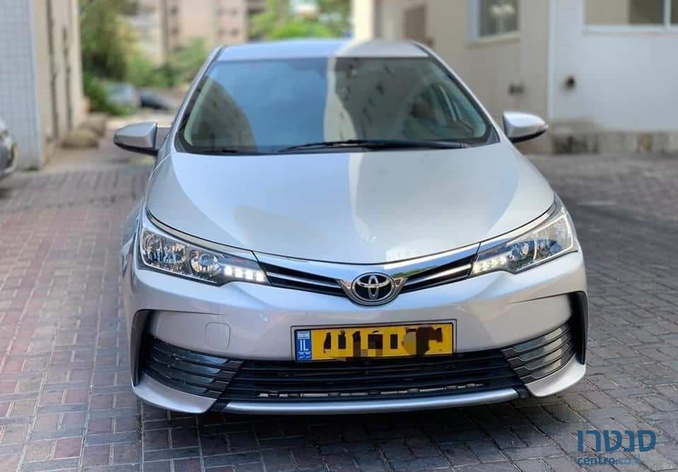 2018' Toyota Corolla טויוטה קורולה photo #3