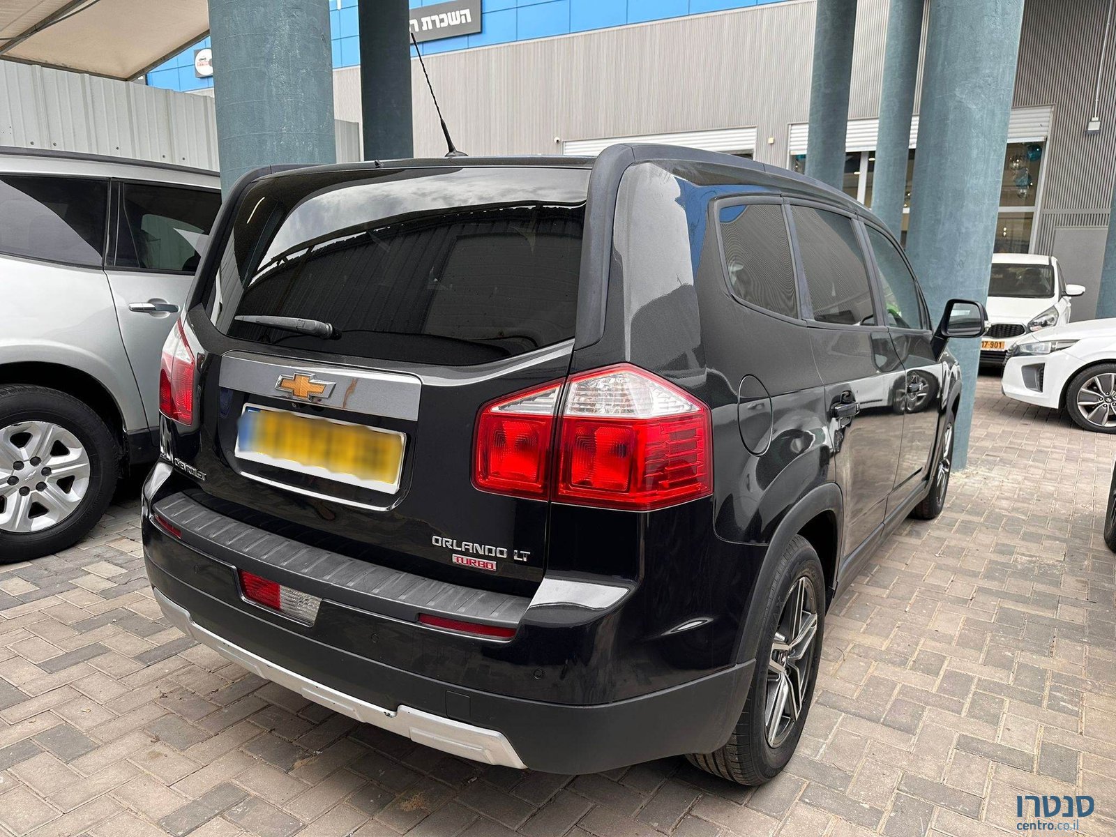 2017' Chevrolet Orlando photo #2