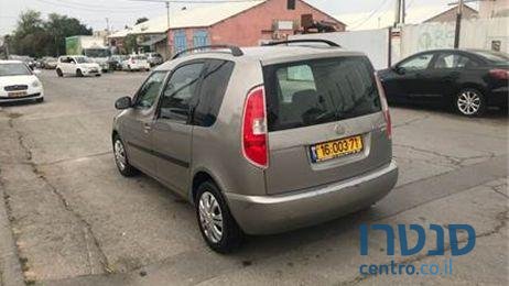 2010' Skoda Roomster סקודה רומסטר photo #2