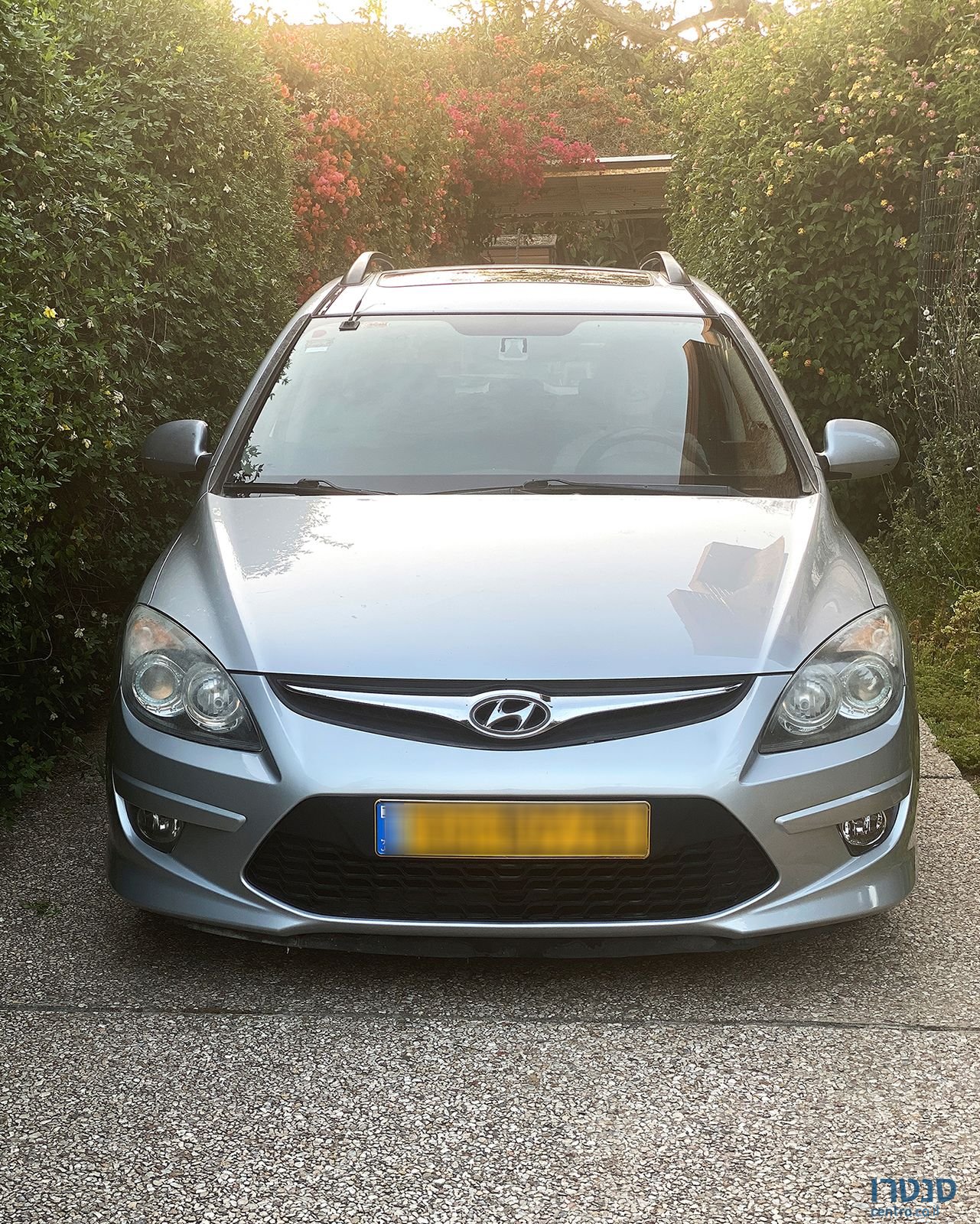 2011' Hyundai i30 יונדאי Cw photo #2