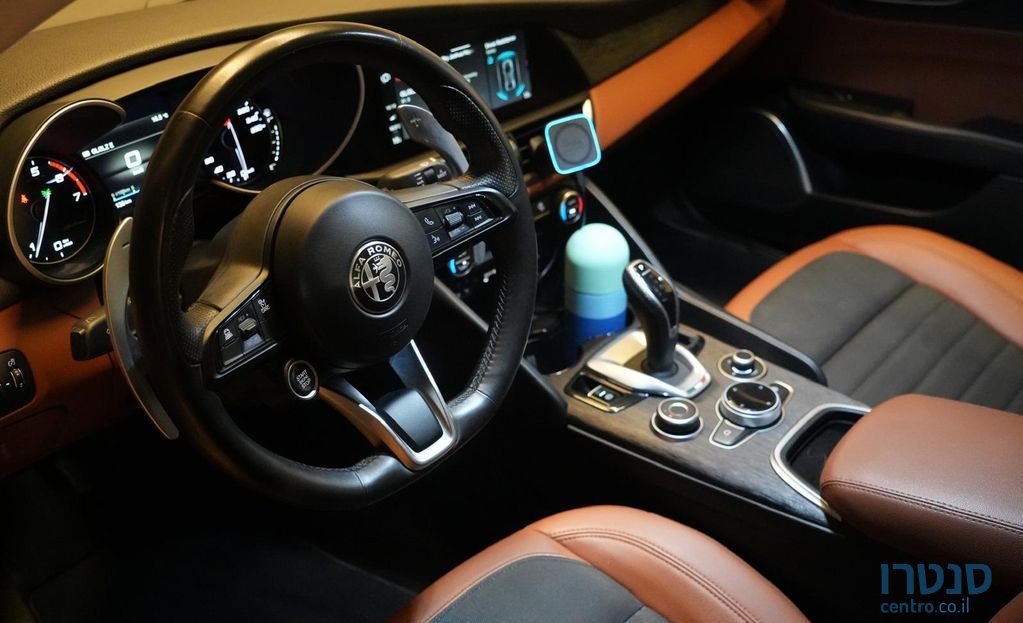 2020' Alfa Romeo Giulia אלפא רומיאו ג'וליה photo #1