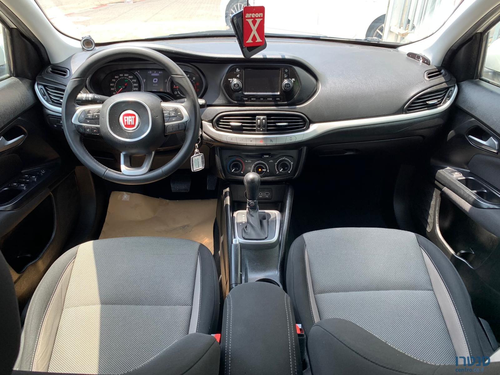 2017' Fiat Tipo photo #4