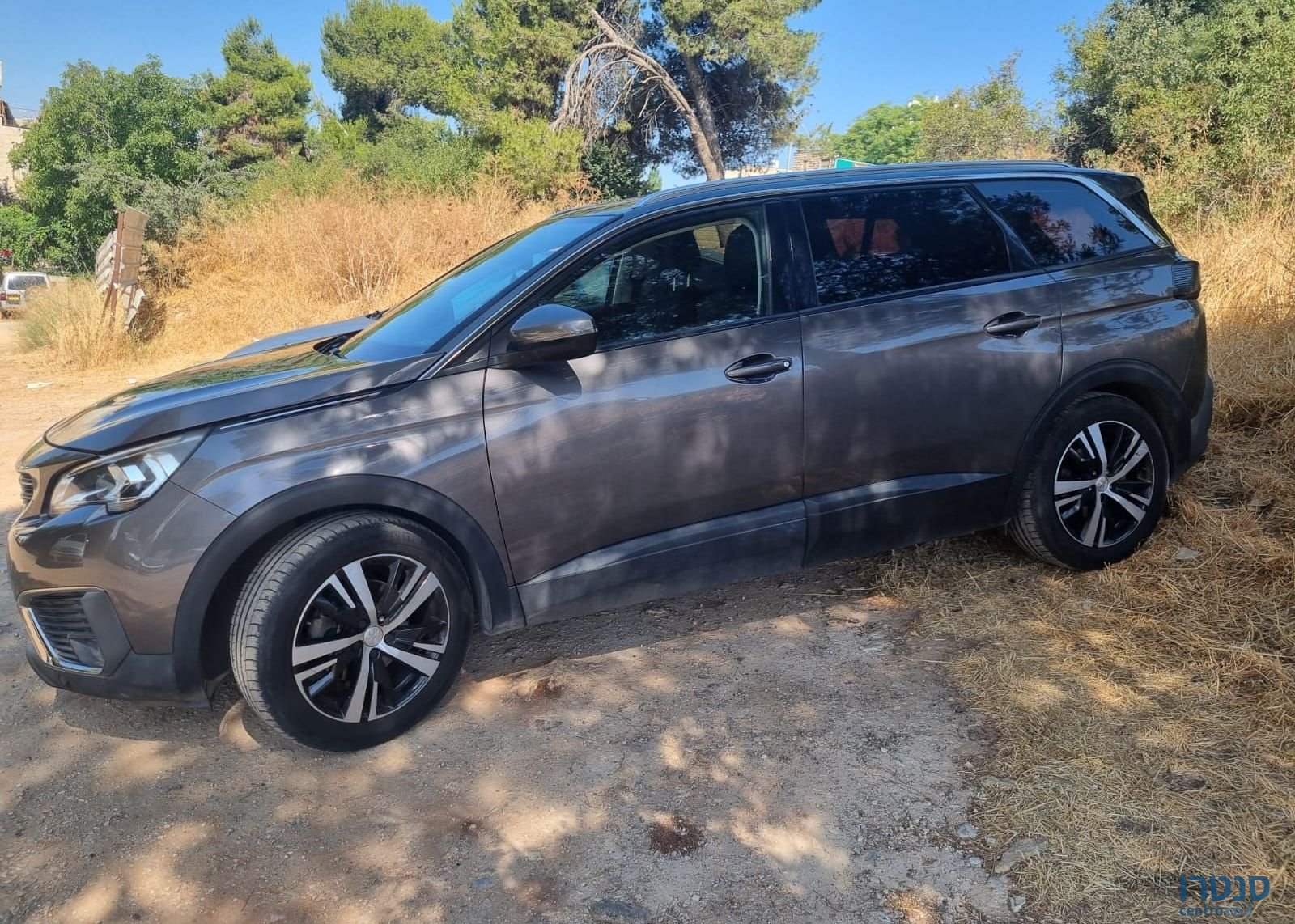 2018' Peugeot 5008 פיג'ו photo #2