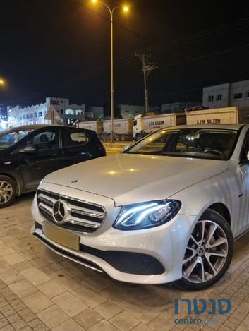 2020' Mercedes-Benz E-Class מרצדס photo #3