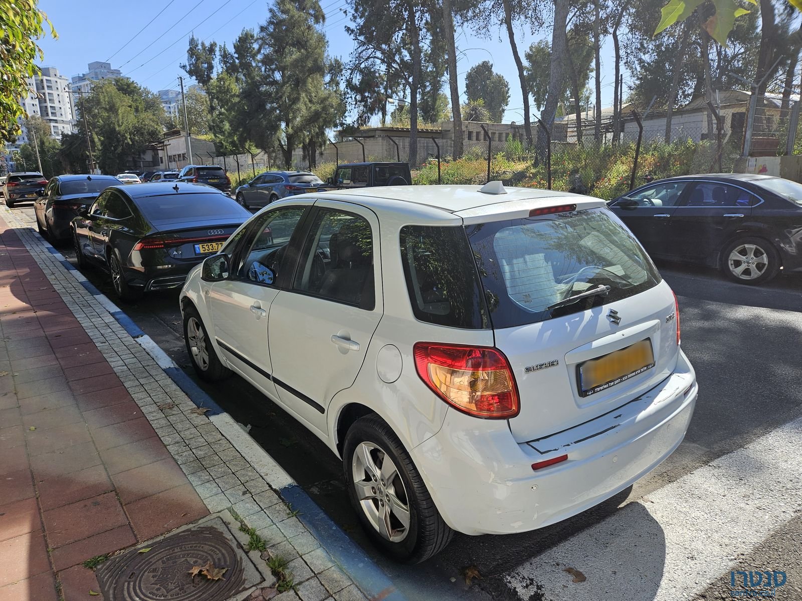 2010' Suzuki SX4 סוזוקי photo #2