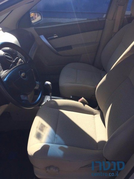 2009' Chevrolet Aveo photo #2