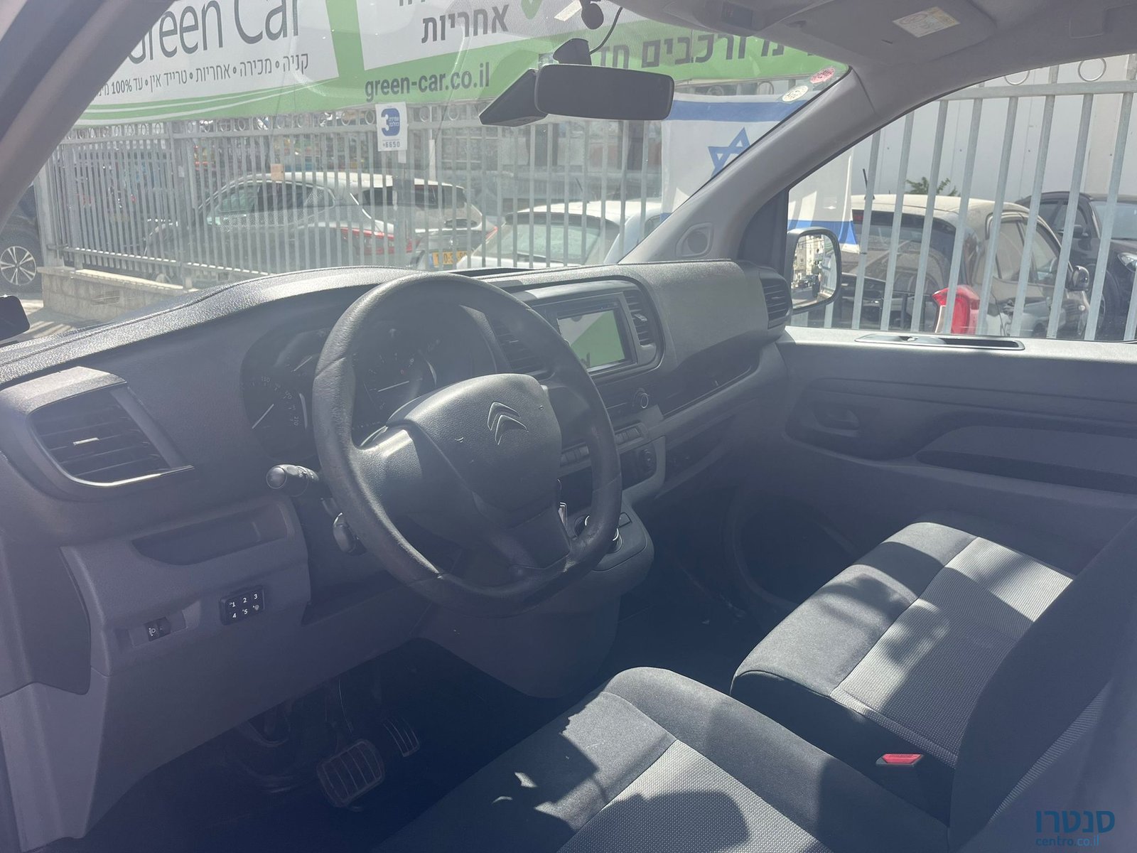 2020' Citroen Jumpy photo #2