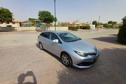 2017' Toyota Auris טויוטה אוריס