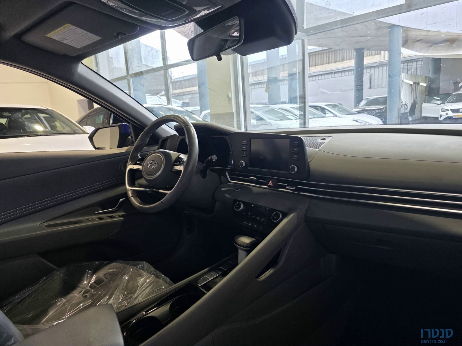 2023' Hyundai Elantra photo #5